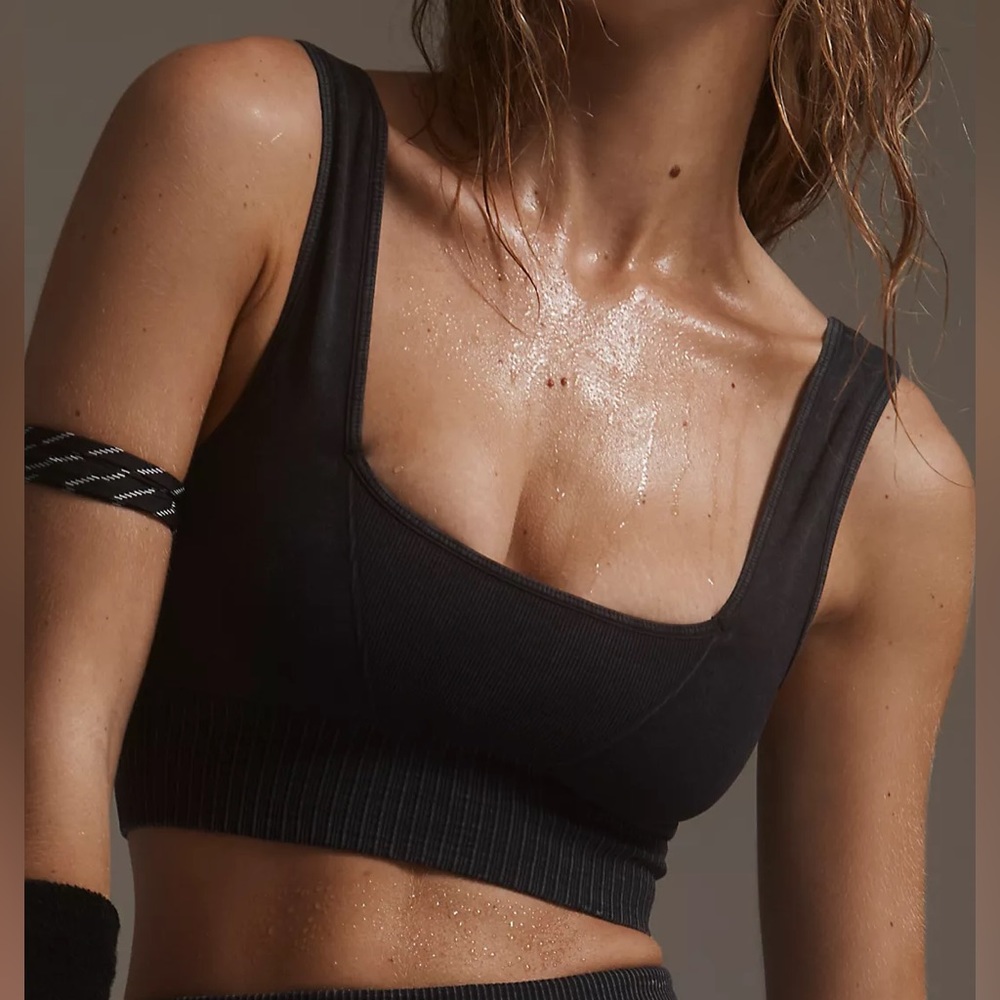 Good Karma Square-Neck Bra, seamless active bra